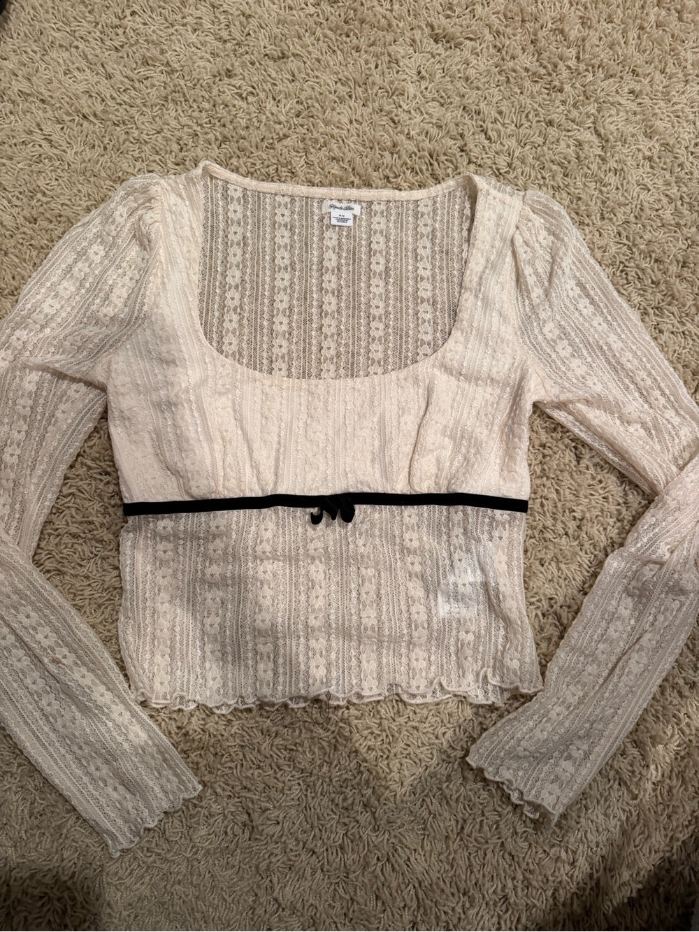 Urban Outfitters Kimchi Blue Lace Top - Picture 2 of 4